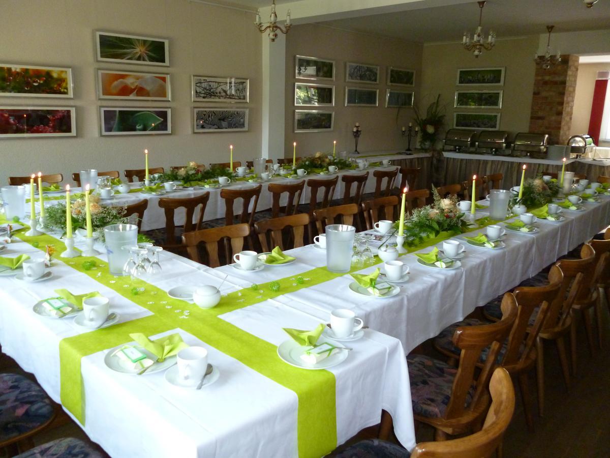 Hotel Zum Birkenhof Stechlin Екстер'єр фото